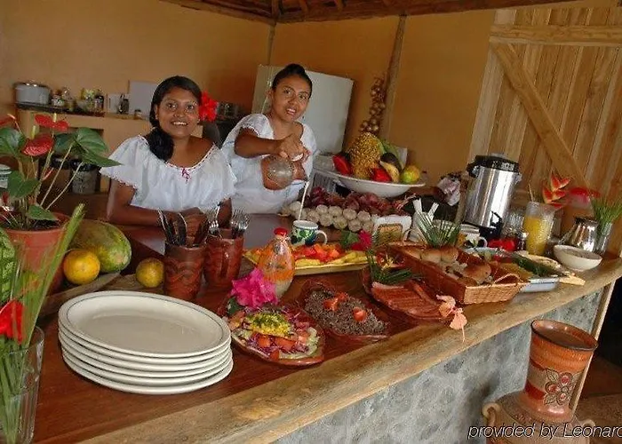El Sabanero Eco * Tamarindo