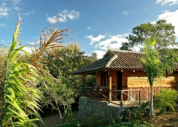 El Sabanero Eco Lodge